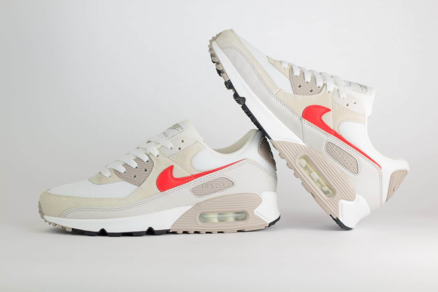 Nike Air Max 90 White College Grey University Red – Wit/Rood – Heren/Dames/Uniseks Sneakers – Mesh/Suede - DM0029-113 – binnenkant