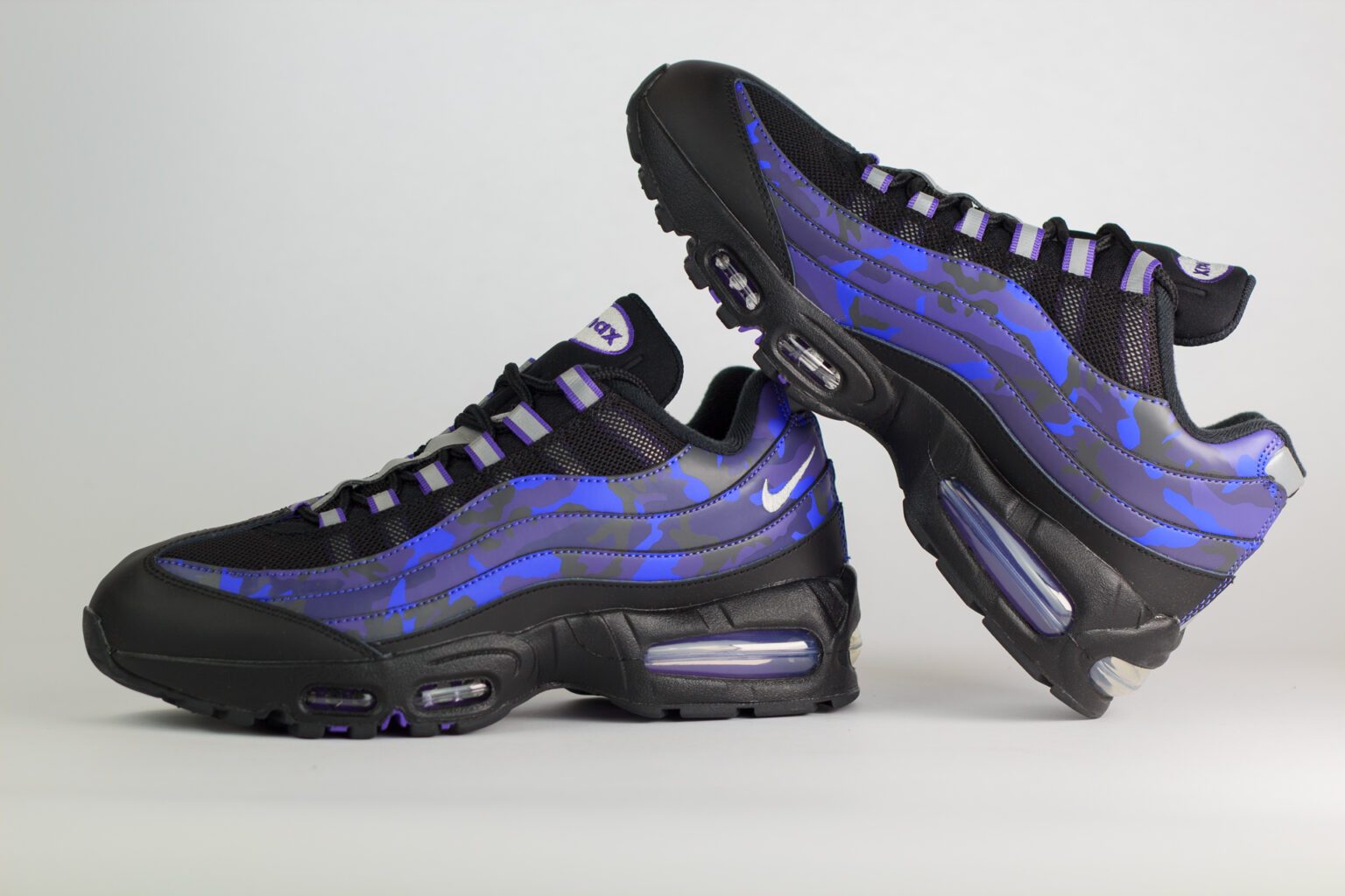 Nike Air Max 95 Court Purple Wild Grape Camo – Zwart/Paars – Heren/Dames/Uniseks Sneakers – Mesh/Leer – HQ1973-500 – binnenkant