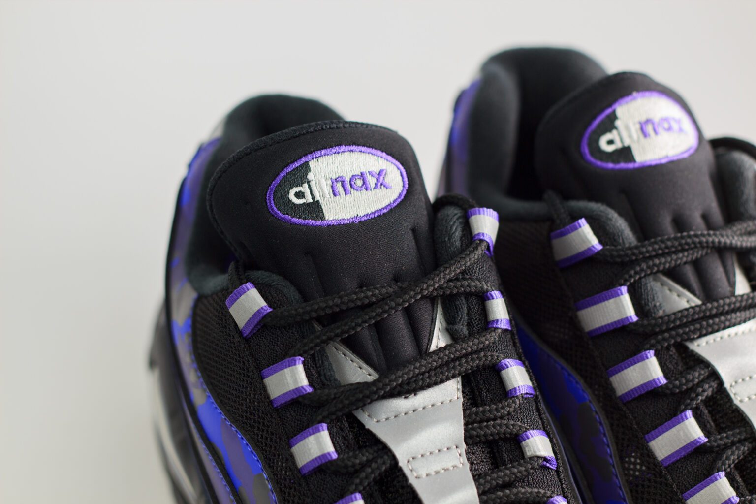Nike Air Max 95 Court Purple Wild Grape Camo – Zwart/Paars – Heren/Dames/Uniseks Sneakers – Mesh/Leer – HQ1973-500 – bovenkant