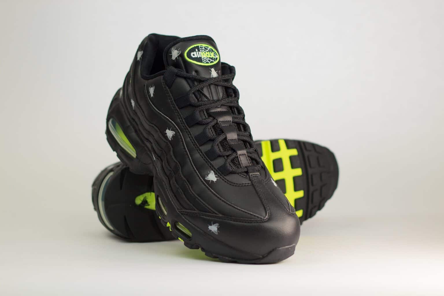 Nike Air Max 95 Premium Houseflies – Zwart – Heren/Dames/Uniseks Sneakers – Leer – IM3082-001 – voorkant