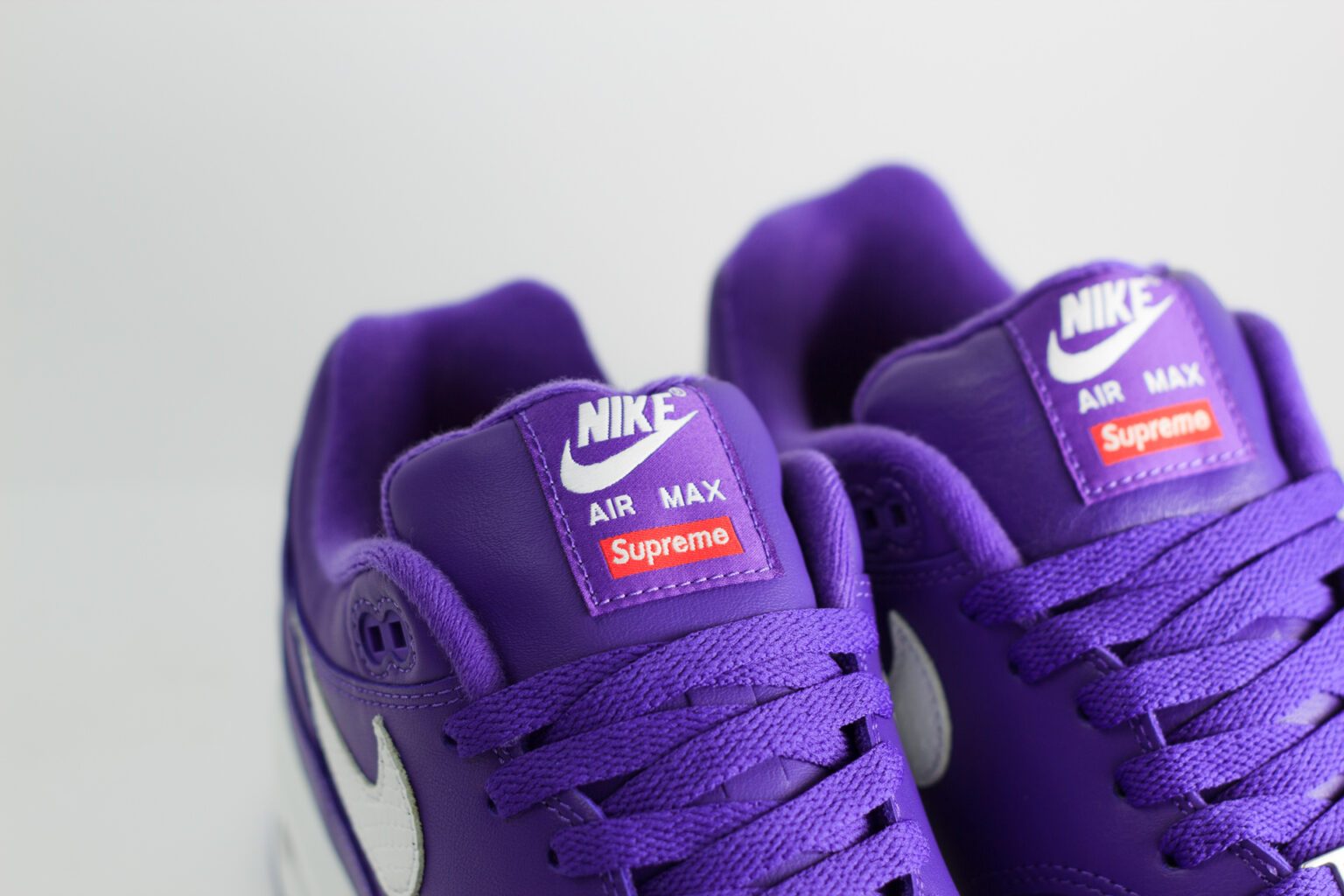 Nike Air Max 1 '87 SP Supreme Varsity Purple – Paars/Wit – Heren/Dames/Uniseks Sneakers – Leer – HF8813-500 – bovenkant