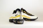 Nike Air Max 95 OG White Saffron Quartz Black – Geel/Zwart/Wit – Heren/Dames/Uniseks Sneakers – Vilt/Mesh – HM4740-102 – achterkant