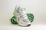 ASICS Gel-Kayano 14 Silver Lime – Beige/Zilver/Groen – Heren/Dames/Uniseks Sneakers – Leer/Mesh – 1203A740-102 – Voorkant