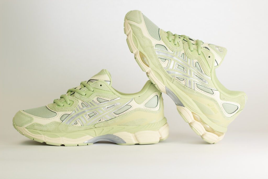 ASICS Gel-NYC Sage Frost Pure Silver – Groen – Heren/Dames/Uniseks Sneakers – Suede/Mesh – 1203A739-301 – Binnenkant