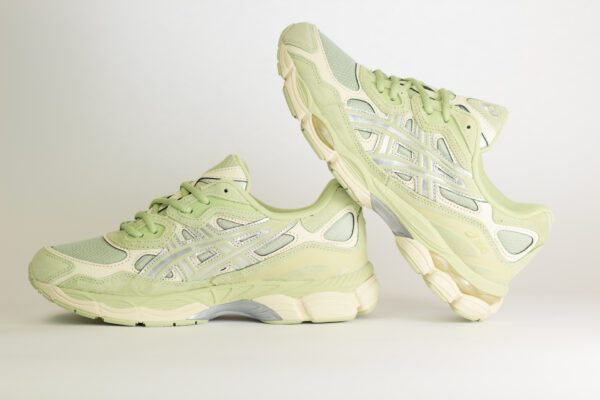ASICS Gel-NYC Sage Frost Pure Silver – Groen – Heren/Dames/Uniseks Sneakers – Suede/Mesh – 1203A739-301 – Binnenkant