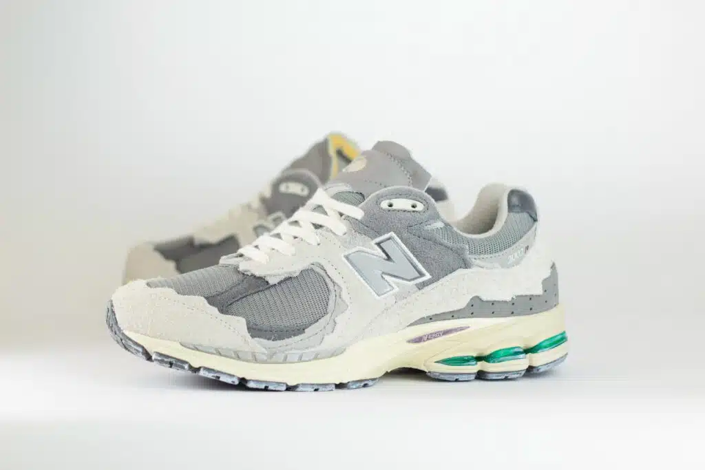 New Balance 2002R Protection Pack Rain Cloud – Grijs – Heren/Dames/Uniseks Sneakers – Suede/Mesh – M2002RDA – Zijkant