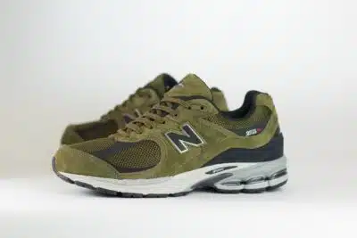 New Balance 2002R Woodland Black – Groen – Heren/Dames/Uniseks Sneakers – Suede/Mesh – U2002RR – Zijkant