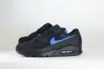 Nike Air Max 90 Black Sapphire – Paars/Zwart – Heren/Dames/Uniseks Sneakers – Leer/Mesh – DM0029-021 – Zijkant