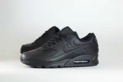 Nike Air Max 90 Leather Triple Black – Zwart – Heren/Dames/Uniseks Sneakers – Leer – CZ5594-001 – Zijkant