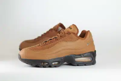 Nike Air Max 95 Big Bubble British Tan Jewel (W) – Bruin/Zwart – Heren/Dames/Uniseks Sneakers – Leer/Mesh – IH1413-200 – Zijkant