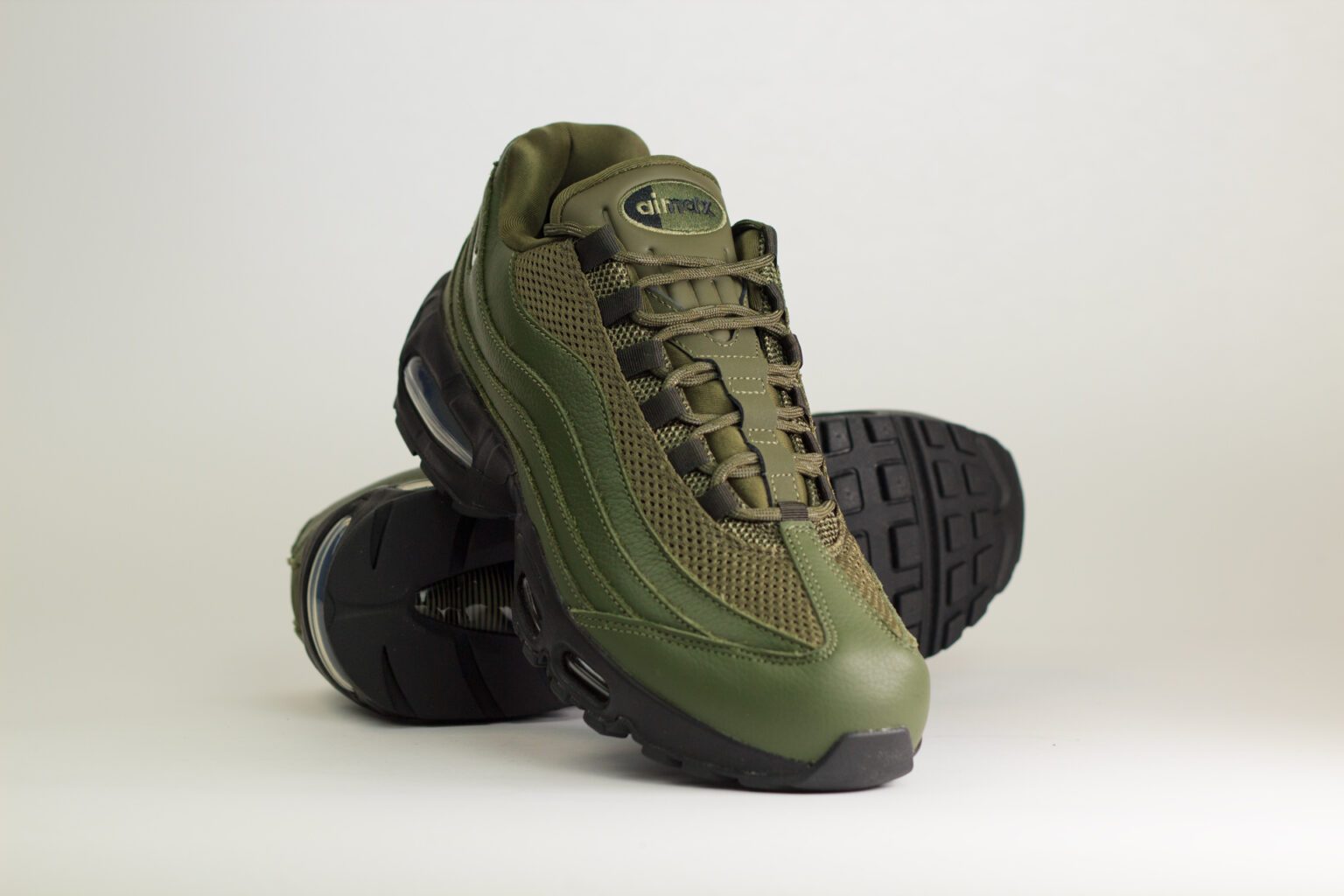 Nike Air Max 95 Big Bubble Cargo Khaki Jewel (W) – Groen/Zwart – Heren/Dames/Uniseks Sneakers – Leer/Mesh – IH1413-300 – Voorkant