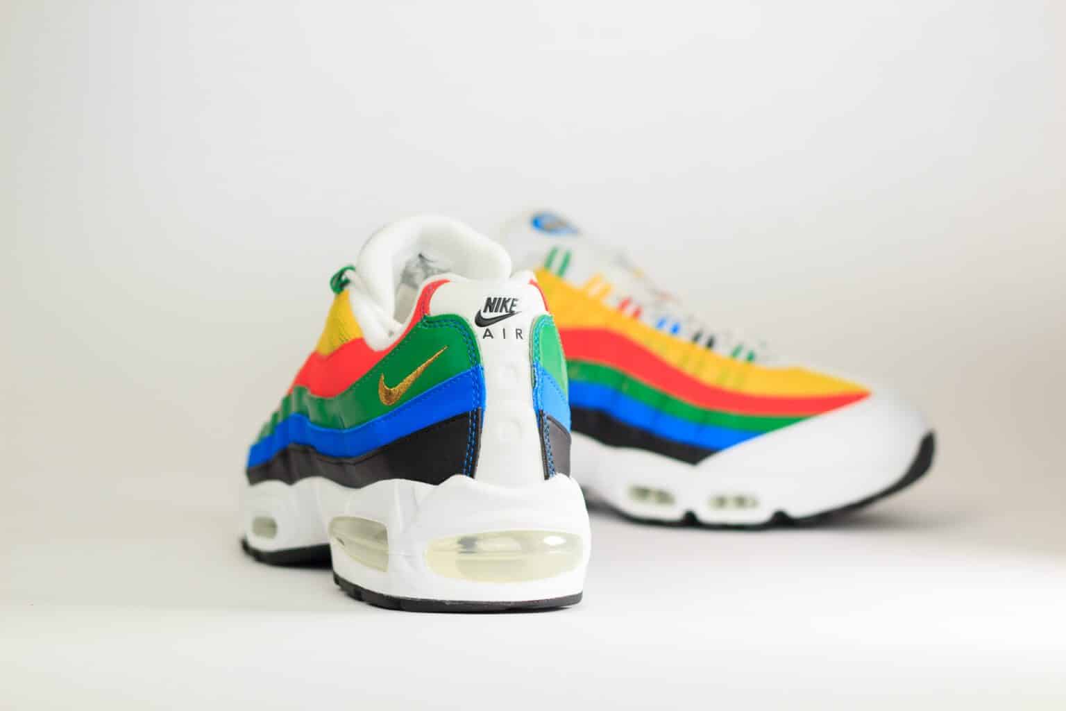 Nike Air Max 95 Olympic (2026) – Wit – Heren/Dames/Uniseks Sneakers – Leer/Mesh – IB7872-100 – Achterkant