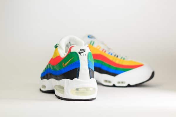 Nike Air Max 95 Olympic (2026) – Wit – Heren/Dames/Uniseks Sneakers – Leer/Mesh – IB7872-100 – Achterkant