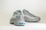 Nike Air Max 95 Retro Logo Grey Aqua – Grijs – Heren/Dames/Uniseks Sneakers – Suede/Mesh – CV1635-001 – Achterkant