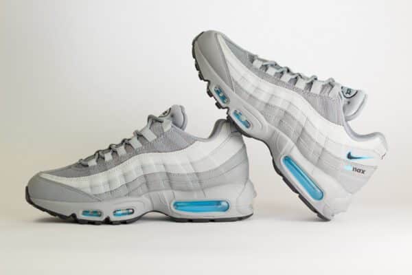 Nike Air Max 95 Retro Logo Grey Aqua – Grijs – Heren/Dames/Uniseks Sneakers – Suede/Mesh – CV1635-001 – Binnenkant