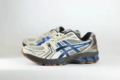 ASICS Gel-Kayano 14 Cream Blue Coast – Zwart/Beige/Blauw – Heren/Dames/Uniseks Sneakers – Leer/Mesh – 1203A740-104 – Zijkant