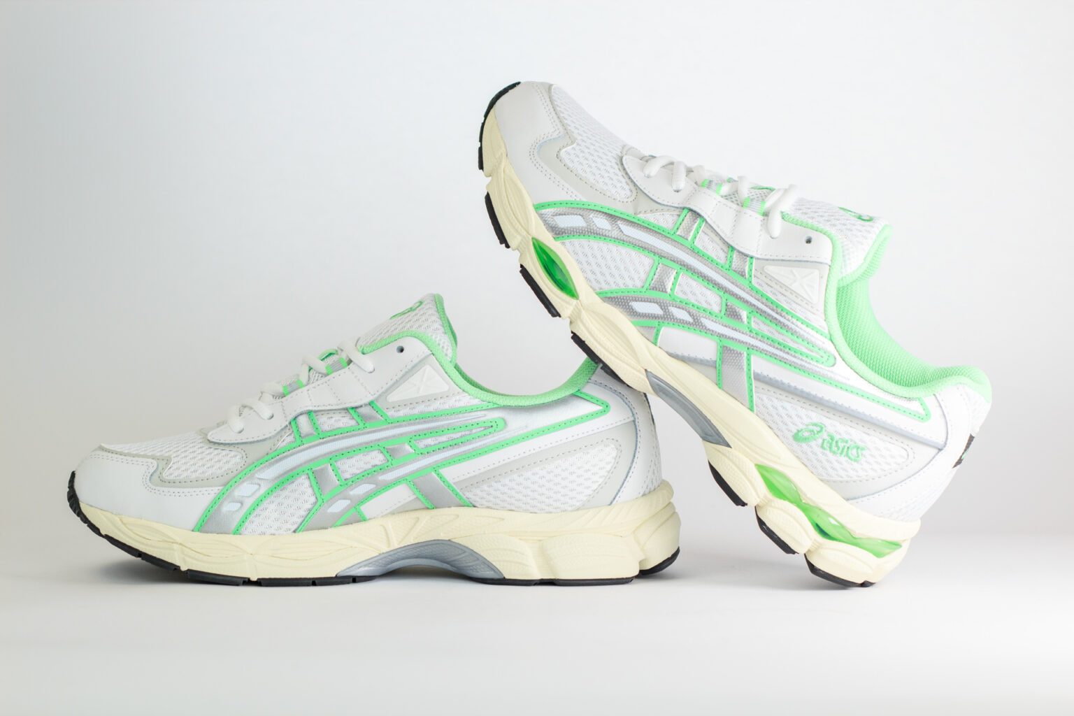 ASICS Gel-NYC 2055 White Menthol – Zilver/Wit/Groen – Heren/Dames/Uniseks Sneakers – Leer/Mesh – 1203A542-105 – Binnenkant