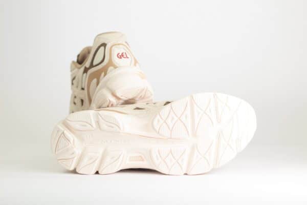 ASICS Gel-NYC Mineral Beige – Beige/Bruin – Heren/Dames/Uniseks Sneakers – Suede/Mesh – 1203A739-251 – Onderkant