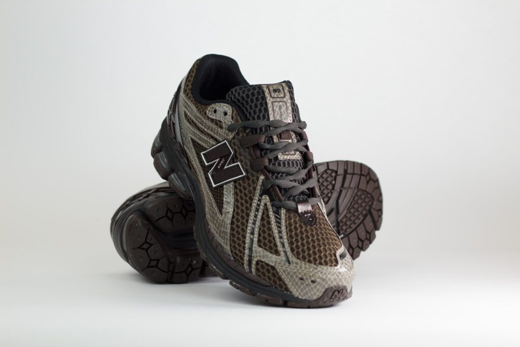 New Balance 1906R Snakeskin Thunder Brown – Bruin/Zwart – Heren/Dames/Uniseks Sneakers – Leer/Mesh – U19062NQ – Voorkant