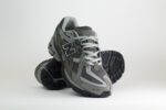 New Balance 1906U Tornado Grey – Grijs/Zwart – Heren/Dames/Uniseks Sneakers – Leer/Mesh – U19067GB – Voorkant