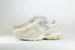 New Balance 2002R Linen – Beige – Heren/Dames/Uniseks Sneakers – Suede/Mesh – M2002REK – Zijkant