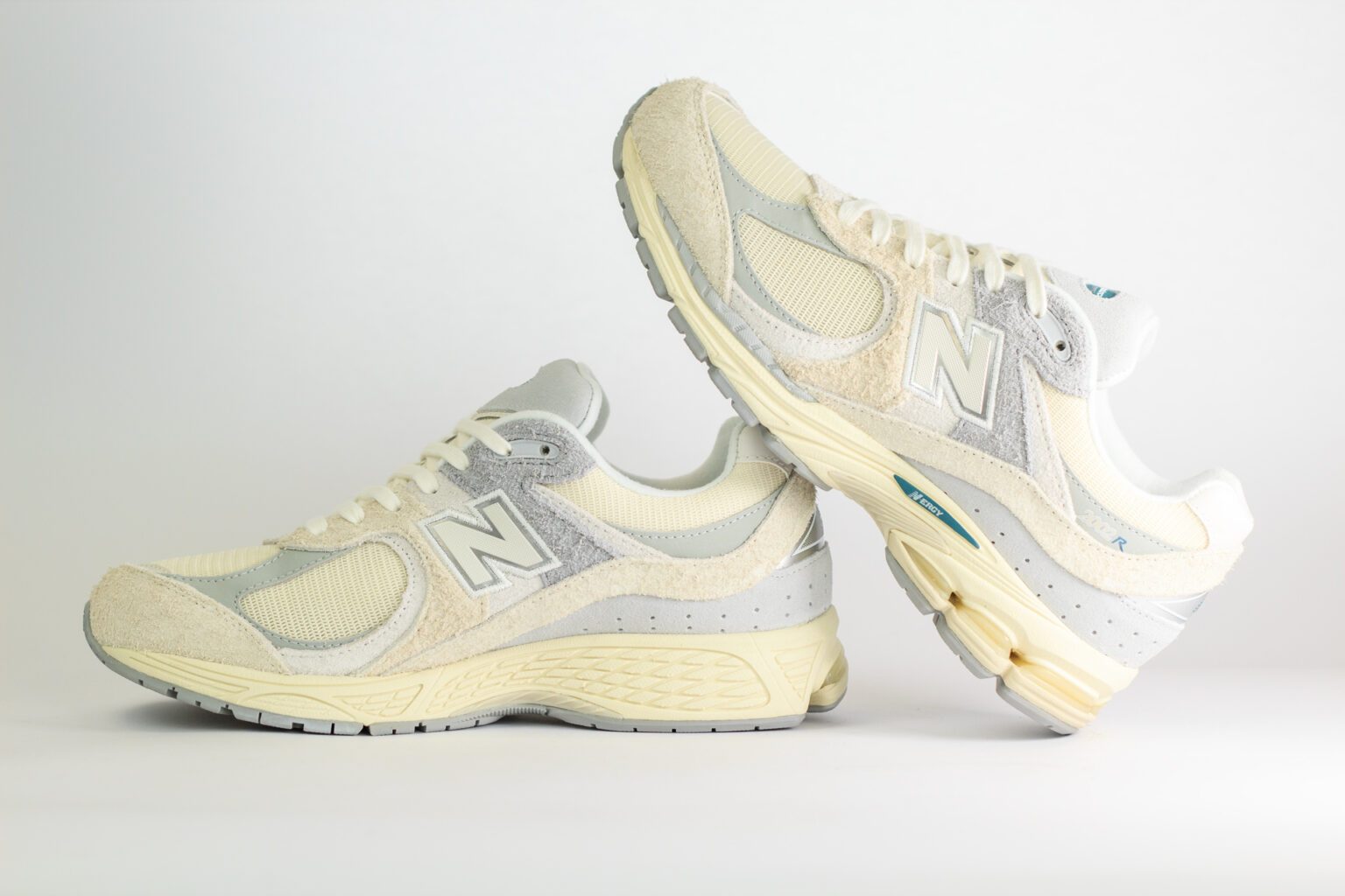 New Balance 2002R Linen – Beige – Heren/Dames/Uniseks Sneakers – Suede/Mesh – M2002REK – Binnenkant