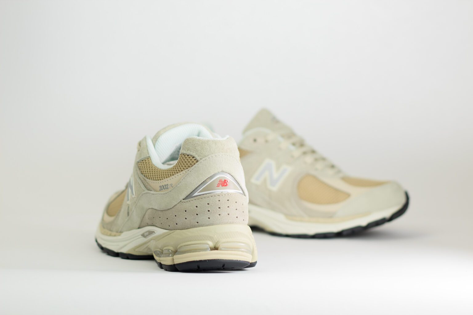 New Balance 2002R Shipyard – Beige/Bruin – Heren/Dames/Uniseks Sneakers – Suede/Mesh – U2002RB – Achterkant