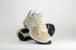 New Balance 2002R Shipyard – Beige/Bruin – Heren/Dames/Uniseks Sneakers – Suede/Mesh – U2002RB – Voorkant