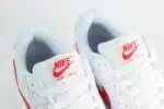 Nike Air Max 90 White University Red (2026) – Wit/Rood – Heren/Dames/Uniseks Sneakers – Leer/Mesh – DM0029-120 – Bovenkant