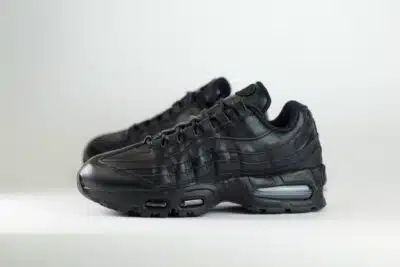 Nike Air Max 95 QS Big Bubble Black Leather – Zwart – Heren/Dames/Uniseks Sneakers – Leer – IM0696-001 – Zijkant