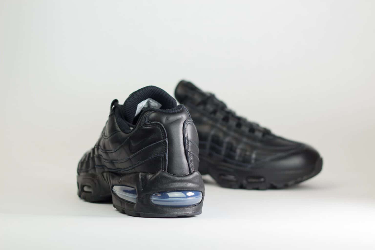 Nike Air Max 95 QS Big Bubble Black Leather – Zwart – Heren/Dames/Uniseks Sneakers – Leer – IM0696-001 – Achterkant