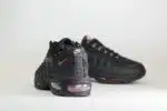 Nike Air Max 95 Racing Pack Black University Red – Zwart/Rood – Heren/Dames/Uniseks Sneakers – Leer/Mesh – IH1228-003 – Achterkant
