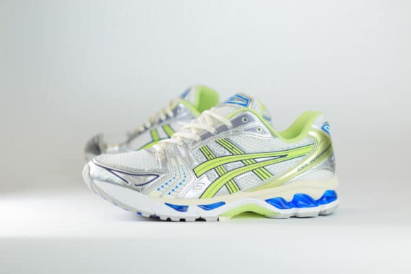 ASICS Gel-Kayano 14 Sprite – Zilver/Beige/Groen – Heren/Dames/Uniseks Sneakers – Leer/Mesh – 1203A537-108 – Zijkant