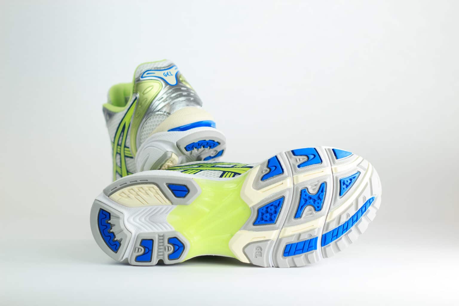 ASICS Gel-Kayano 14 Sprite – Zilver/Beige/Groen – Heren/Dames/Uniseks Sneakers – Leer/Mesh – 1203A537-108 – Onderkant