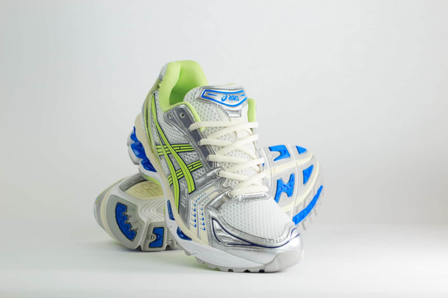 ASICS Gel-Kayano 14 Sprite – Zilver/Beige/Groen – Heren/Dames/Uniseks Sneakers – Leer/Mesh – 1203A537-108 – Voorkant
