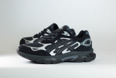 ASICS Gel-NYC 2.0 Graphite Grey Black – Zwart/Zilver – Heren/Dames/Uniseks Sneakers – Suede/Mesh – 1203A895-022 – Zijkant
