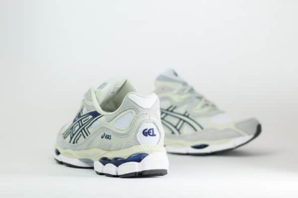ASICS Gel-NYC White Midnight – Wit/Grijs/Blauw – Heren/Dames/Uniseks Sneakers – Suede/Mesh – 1203A383-118 – Achterkant