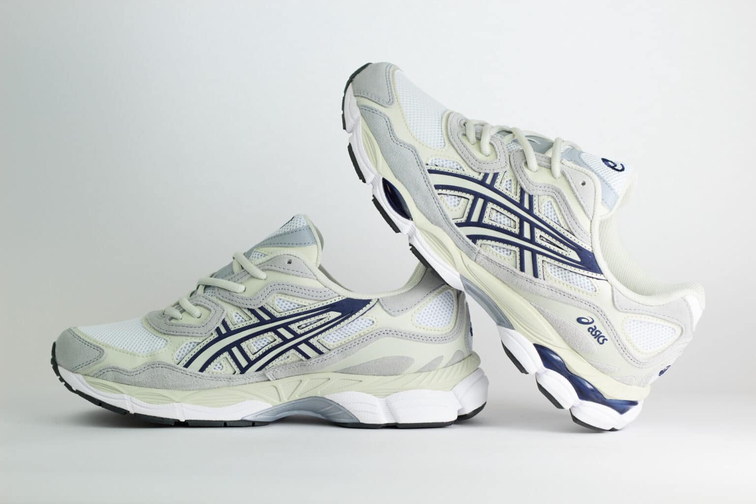 ASICS Gel-NYC White Midnight – Wit/Grijs/Blauw – Heren/Dames/Uniseks Sneakers – Suede/Mesh – 1203A383-118 – Binnenkant