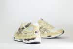 ASICS Gel-NYC White Roasted Coffee – Wit/Beige/Bruin – Heren/Dames/Uniseks Sneakers – Suede/Mesh – 1203A383-117 – Achterkant