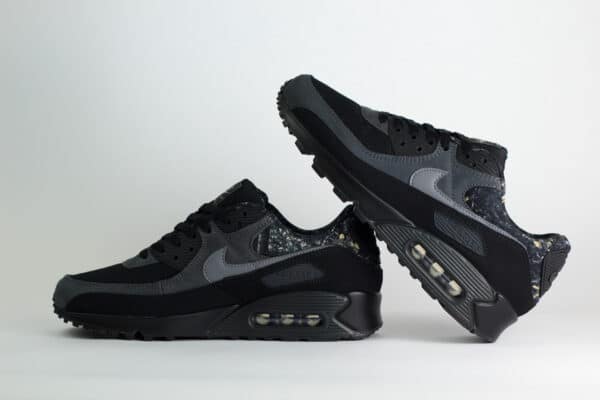 Nike Air Max 90 Black Realtree Edge Camo – Zwart – Heren/Dames/Uniseks Sneakers – Suede/Mesh – IQ0300-001 – Binnenkant