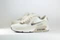 Nike Air Max 90 Light Pink Snakeskin (W) – Beige/Bruin/Wit – Heren/Dames/Uniseks Sneakers – Leer – HV4915-100 – Zijkant