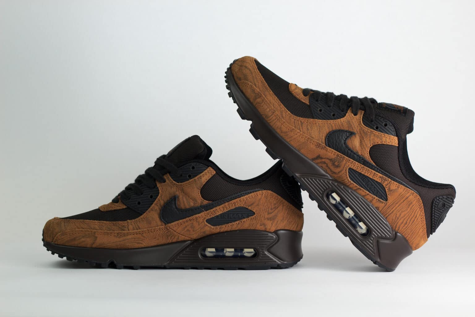 Nike Air Max 90 Premium Light British Tan Velvet Brown – Zwart/Bruin – Heren/Dames/Uniseks Sneakers – Suede/Mesh – IQ0283-281 – Binnenkant