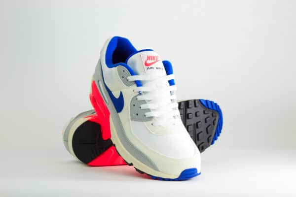 Nike Air Max 90 Ultramarine (2026) – Wit/Blauw – Heren/Dames/Uniseks Sneakers – Leer/Vilt – IU0767-001 – Voorkant