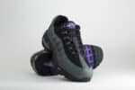 Nike Air Max 95 Racing Pack Iron Grey Wild Grape – Zwart/Grijs – Heren/Dames/Uniseks Sneakers – Leer/Mesh – IH1228-001 – Voorkant
