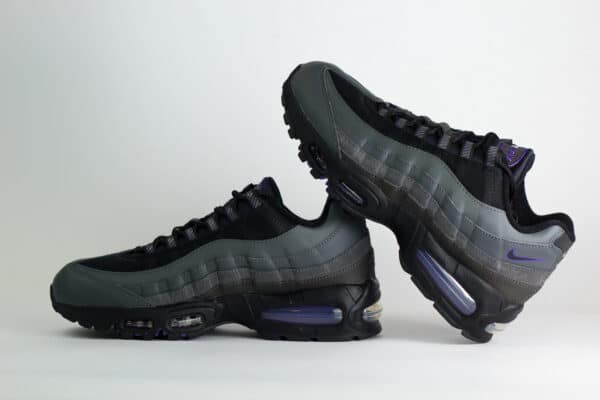 Nike Air Max 95 Racing Pack Iron Grey Wild Grape – Zwart/Grijs – Heren/Dames/Uniseks Sneakers – Leer/Mesh – IH1228-001 – Binnenkant
