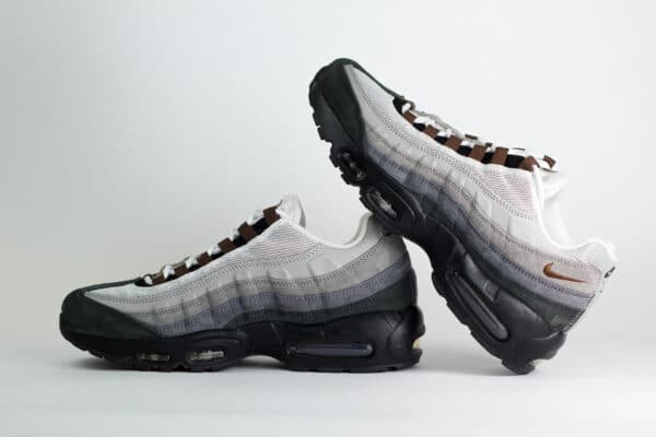 Nike Air Max 95 SB Cacao Wow – Zwart/Grijs/Bruin – Heren/Dames/Uniseks Sneakers – Leer/Mesh – HF7545-002 – Binnenkant