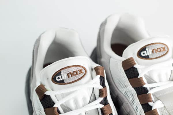 Nike Air Max 95 SB Cacao Wow – Zwart/Grijs/Bruin – Heren/Dames/Uniseks Sneakers – Leer/Mesh – HF7545-002 – Bovenkant